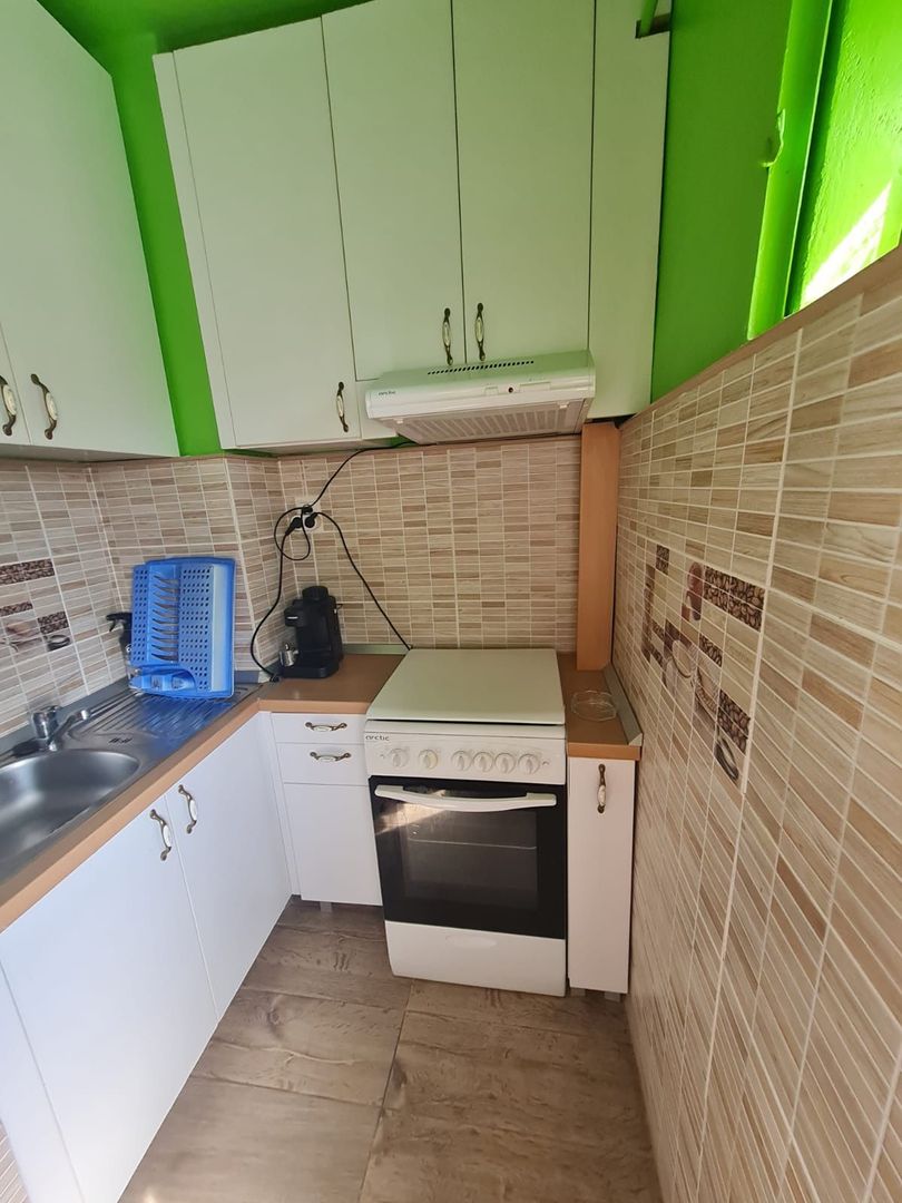 La 10 minute de Piața Unirii - Poză 15