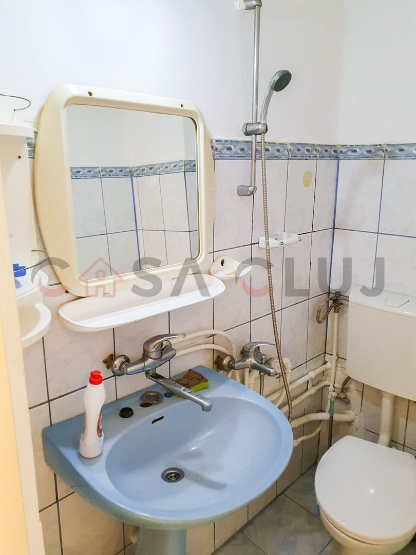 Pentru INVESTITIE - garsoniera in Gheorgheni - Poză 3