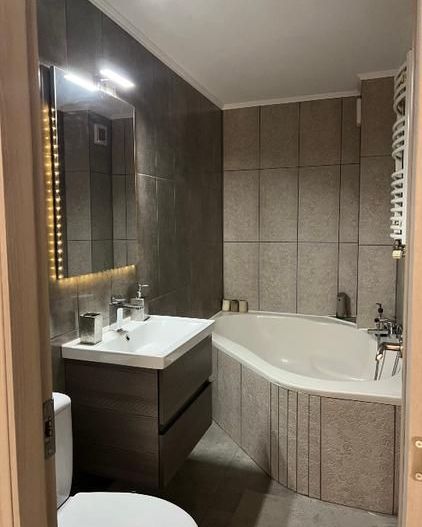 Vanzare Apartament 2 Camere Intre Nerva Traian si Mall Vitan - Poză 11