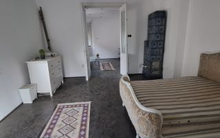 Se vinde etajul 1 si mansarda | Vile interbelica | 13 Septembrie - Poză 13