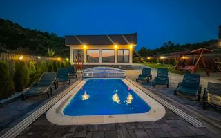 Casa exclusivista cu piscina, 150mp, teren 1500mp, zona Somesu Rece - Poză 2