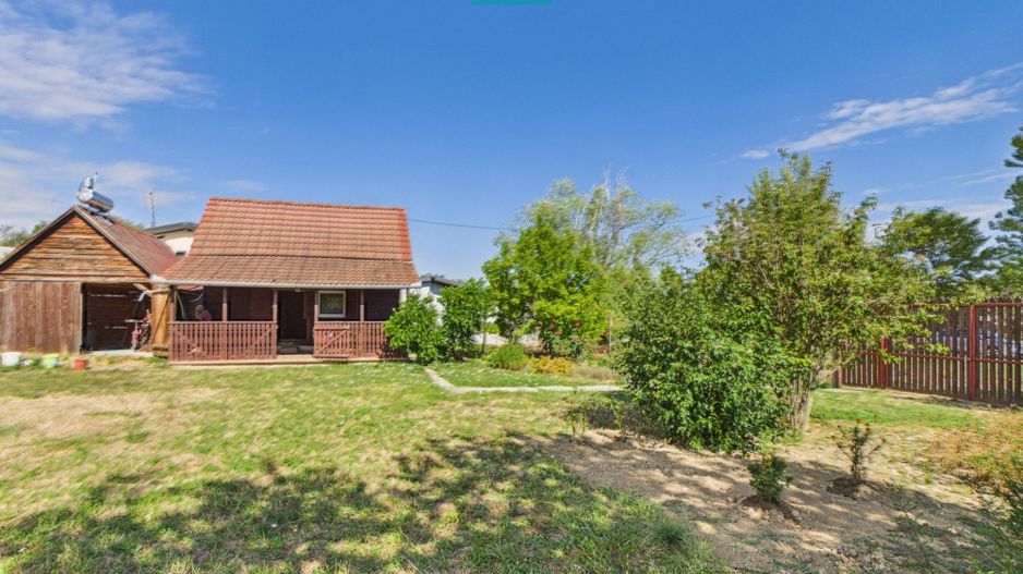 Casă din lemn în Uileacu de Munte – teren 2140 mp - Poză 14