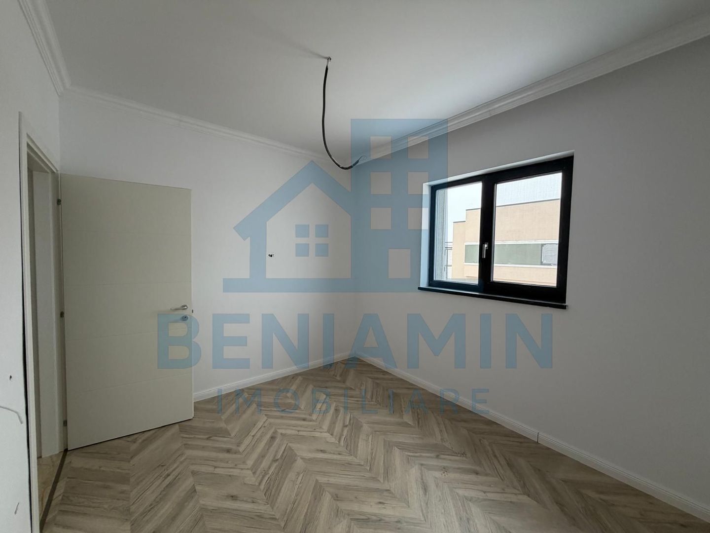 Casa P+1 Toate utilitatile 400mp teren-3 dormitoare-3 bai-La cheie - Poză 6