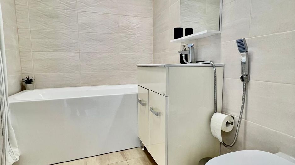 Luminos și spațios - Poză 10