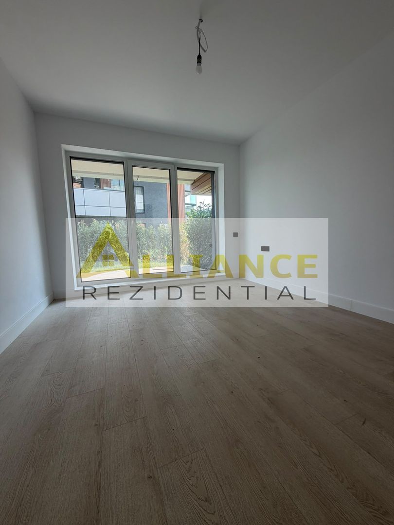 4 CAMERE | 122MP+279 CURTE + PARCARE + PISCINA - NEGOCIABIL - Poză 12