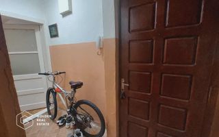 Apartament 3 camere, etaj 1, 42 mp, zona Piața Doina - Poză 6