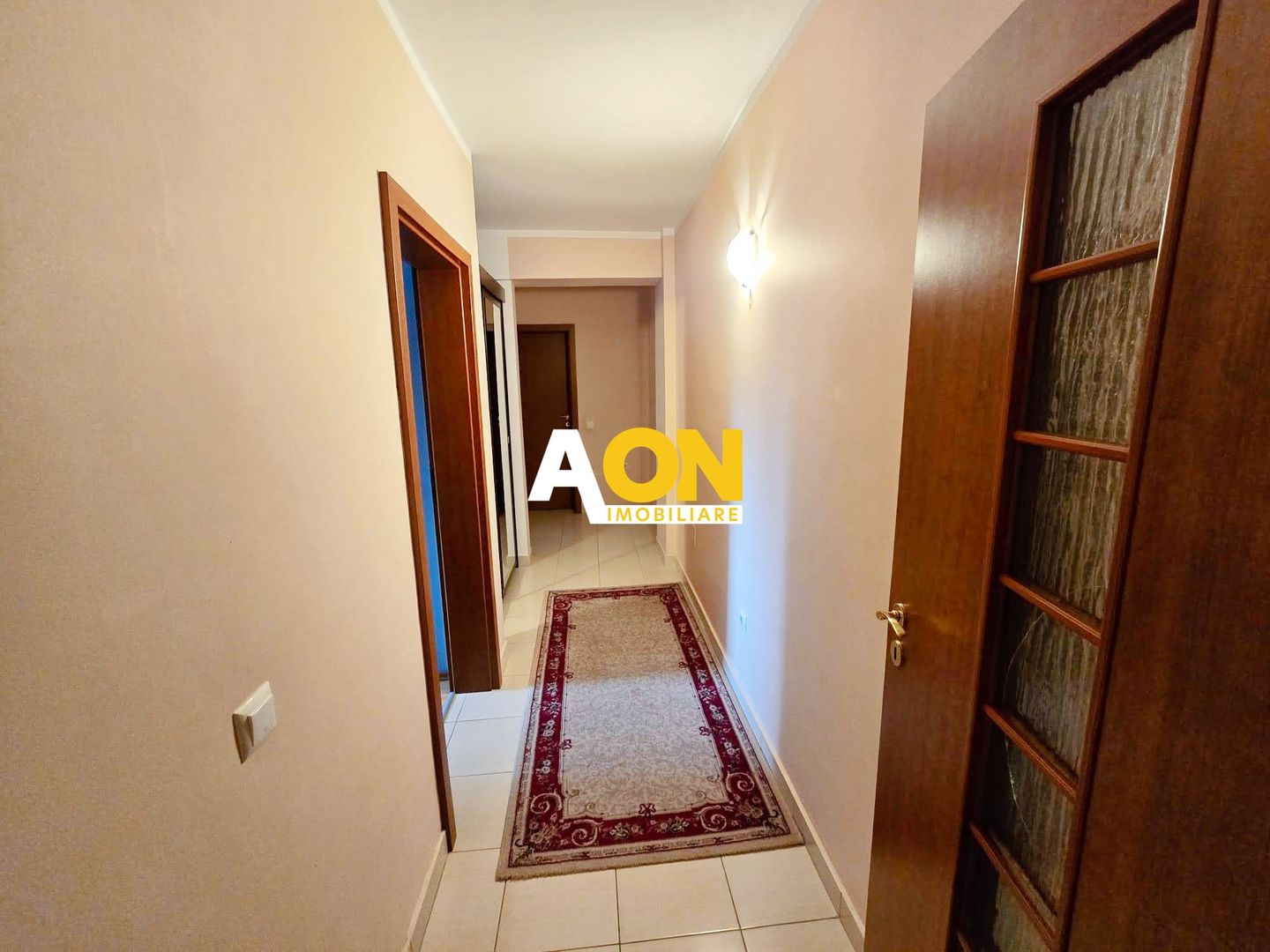 Apartament 3 camere, 2 bai, 81 mp utili, ultracentral - Poză 3