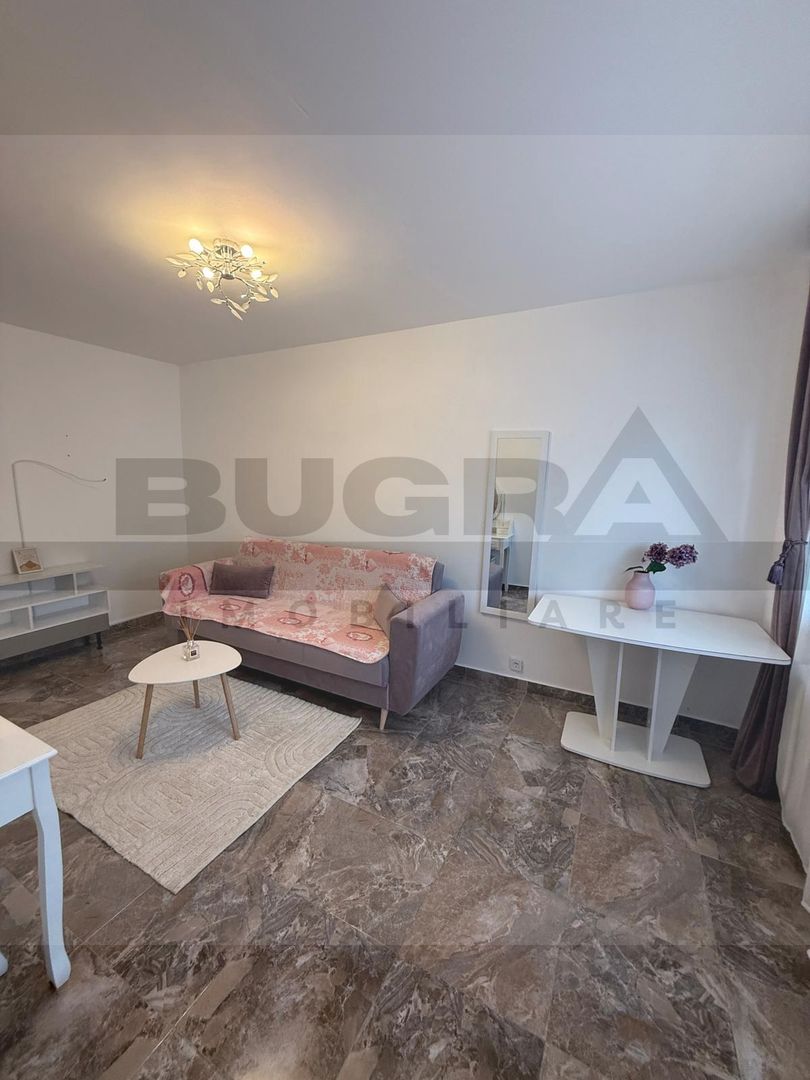 Garsoniera, 28 mp, balcon, zona Golden Tulip - Poză 4