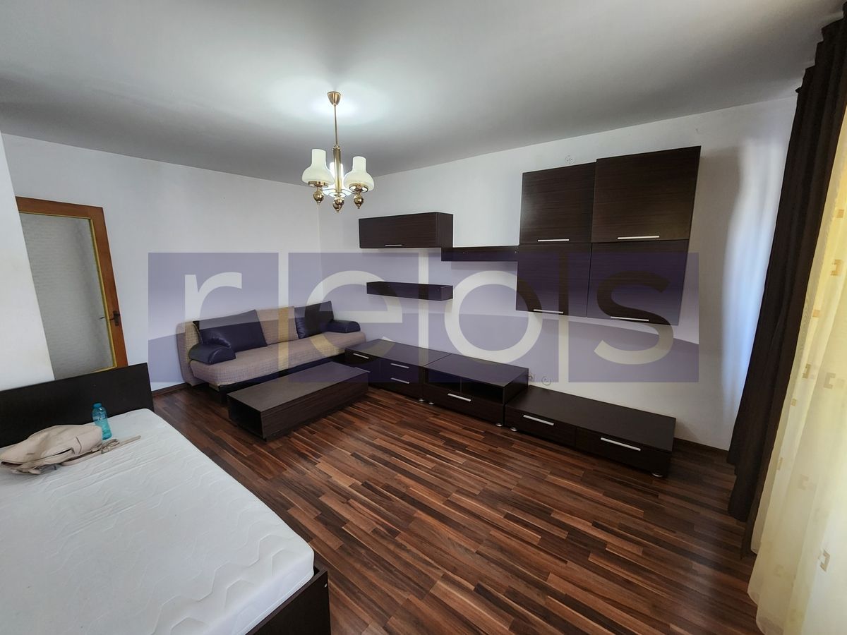 Garsoniera spatioasa | Teiul Doamnei - Poză 6