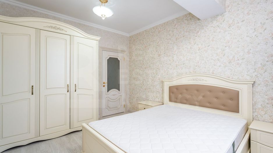 Chirie, apartament, 1 cameră, strada Vasile Alecsandri, Centru - Poză 1
