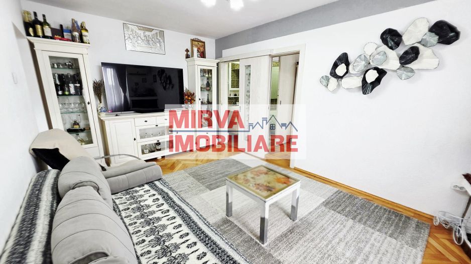 Apartament 2 camere Ultracentral, renovat 2024, mobilat | utilat - Poză 1