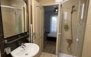 De inchiriat! Apartament spatios, zona exceptionala! - Poză 10