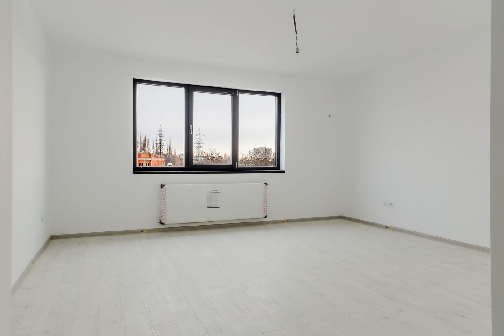 Apartament 3 Camere, Etaj 2, Decomandat, 92 mp Utili, Str. Oboga, Militari - Poză 1