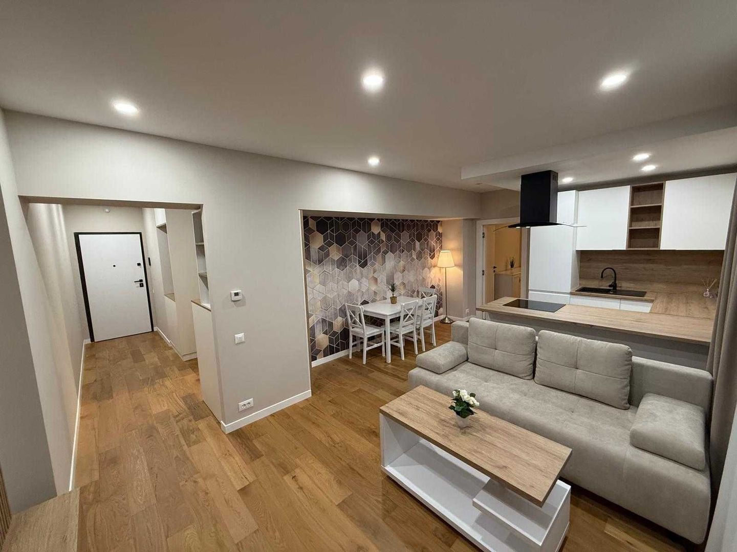 Apartament de lux, 2 camere, One Cotroceni Park - Poză 1