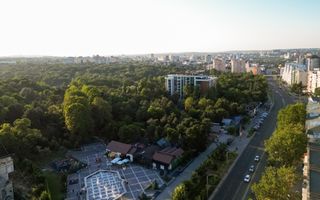Vânzare, apartament, 3 camere, str. Valea Trandafirilor, Centru - Poză 1