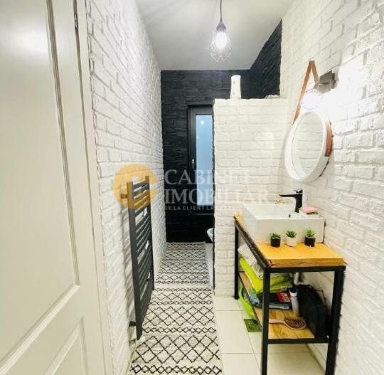 Casa cu Garaj mobilata si utilata complet - Poză 9