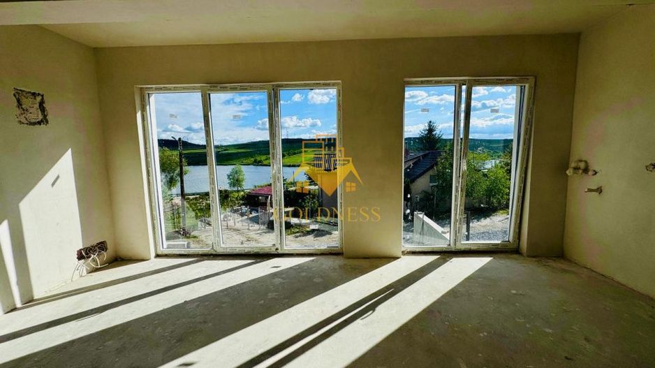 Casă tip duplex de vânzare, 4 camere, suprafață teren 200 mp, Chinteni - Poză 5