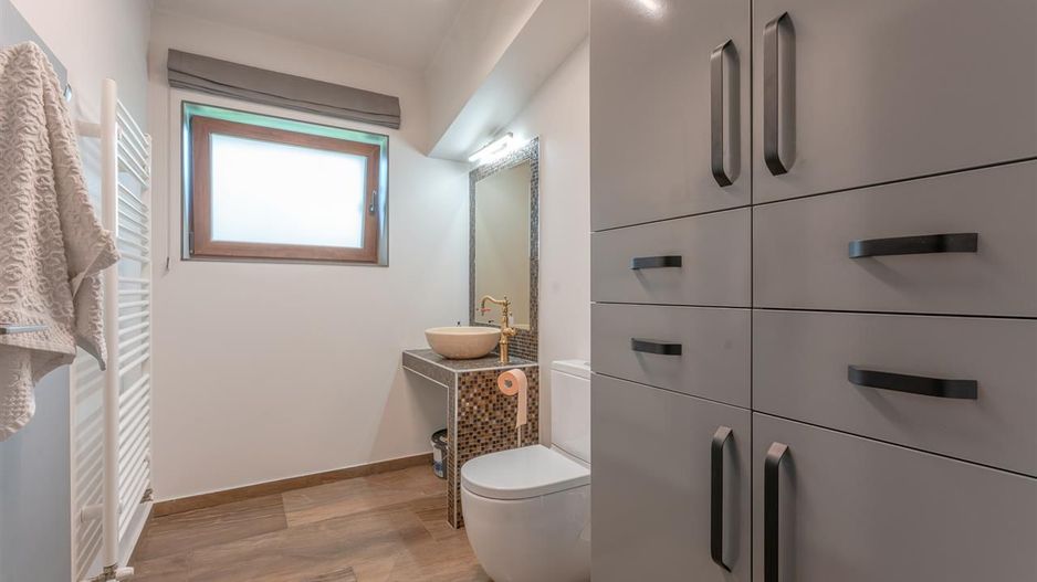 Calitate si confort in Cristian - Poză 26