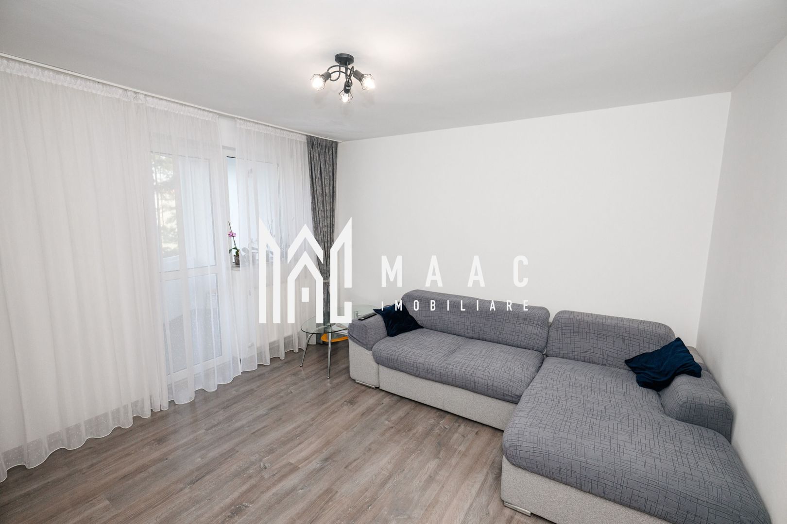 Apartament modern 2 camere Renovat | Mobilat si utilat - Poză 2
