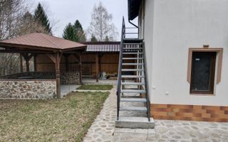 Casa de Vacanță în Valea Avrigului cu 3 Dormitoare //  120 mp - Poză 3