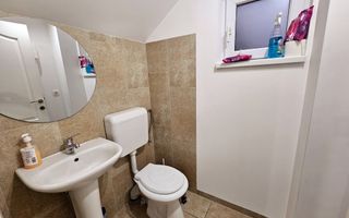 Casa cu doua corpuri, 5 camere, 1580 mp teren, Dealul Furcilor - Poză 11