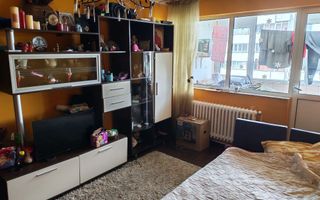 Apartament 2 camere semidecomandat, Podu Roș, 54 mp, etaj 7/10, 95.000 euro - Poză 2
