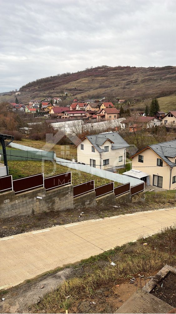 Casa de vanzare ~ cartierul Rasaritului - - Poză 5