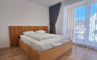 Apartament 3 camere,2 bai+parcare, lux Rasnov - Poză 10