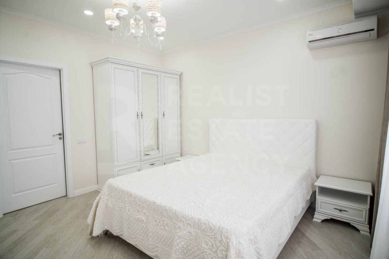 Chirie, apartament, 2 camere, str. Melestiu, sectorul Centru - Poză 3
