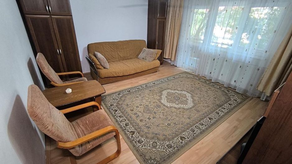Girocului | 3 Camere | Etaj 1 | Decomandat | Mobilat si Utilat - Poză 2