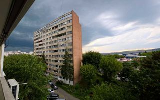 🏡 Apartament 3 camere decomandat, 65 mp – Zona Libertății, Târgu Mure - Poză 2