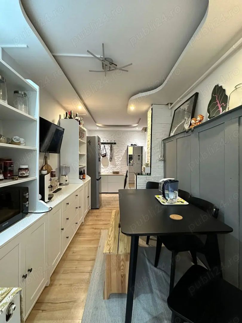 3 cam decomandat Aradului centrala proprie - Poză 1