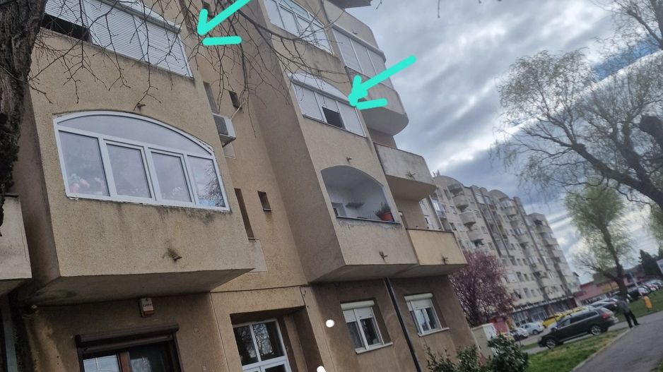 BRASADAS vinde ap 2 cam, Carpati 2 etaj 2/4. - Poză 1