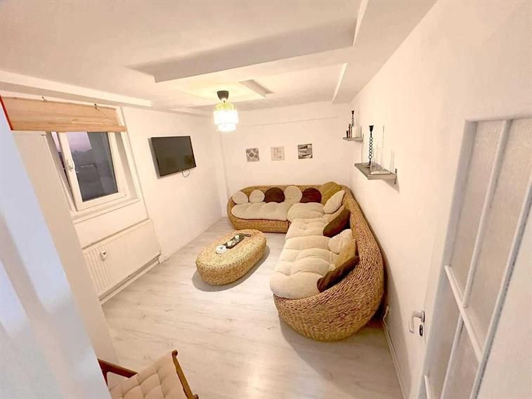 Apartament 2 camere renovat recent vis a vis de Mega Mall - Poză 1