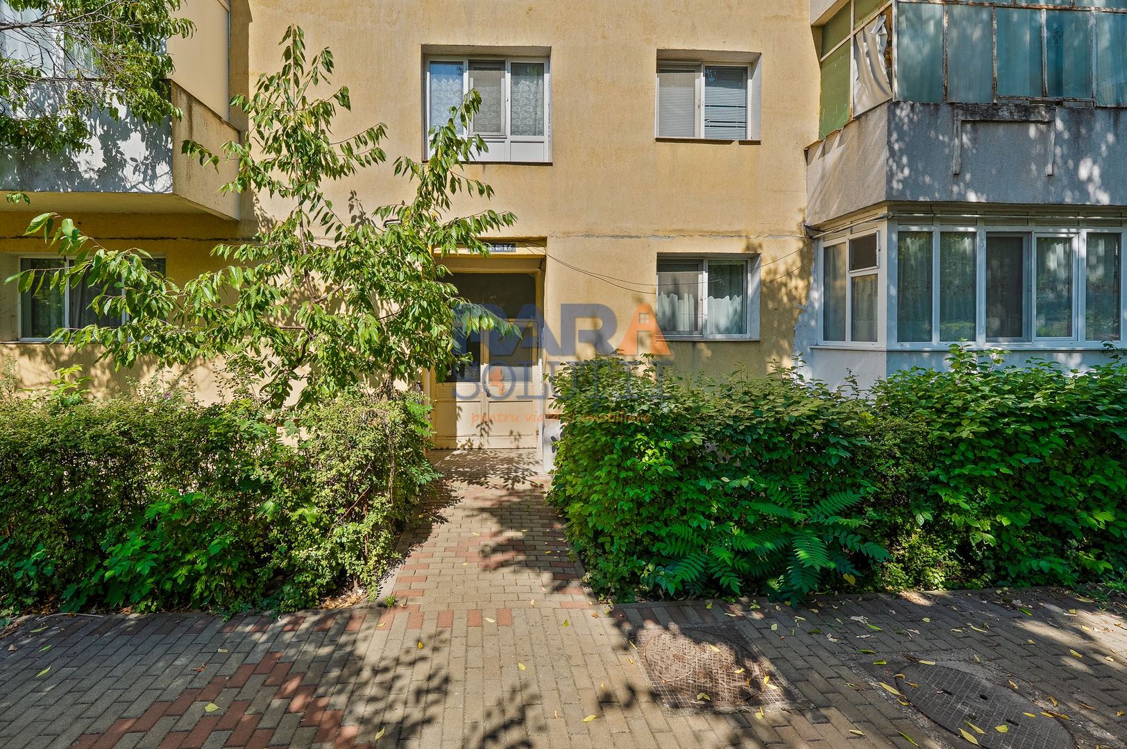 3 camere decomandat, etaj 1, două balcoane - Poză 17