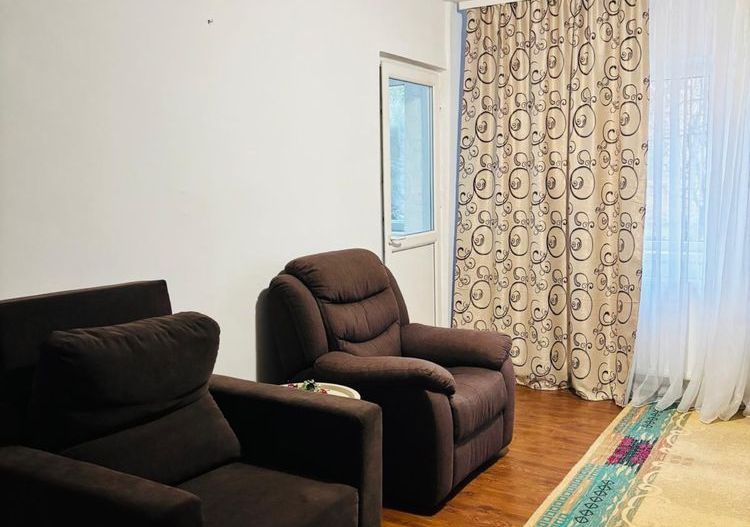 Inchiriez AP 2 decomandat, spital Filantropia, Victor Babes - Poză 3
