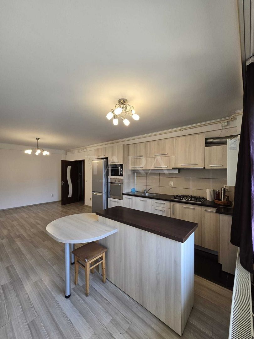 Apartament cu 3 camere, 76 mp, 2 balcoane, zona Baciu. - Poză 2
