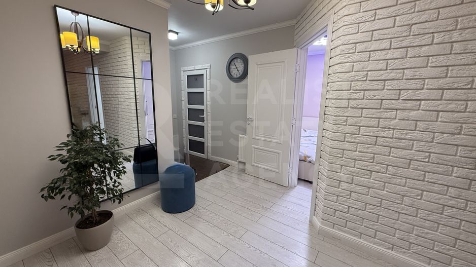 Vânzare, casă, 3 nivele, 6 camere, str. Mihail Sadoveanu, Strășeni - Poză 7