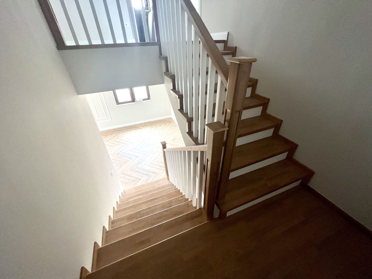 DUPLEX SPATIOS - Poză 11