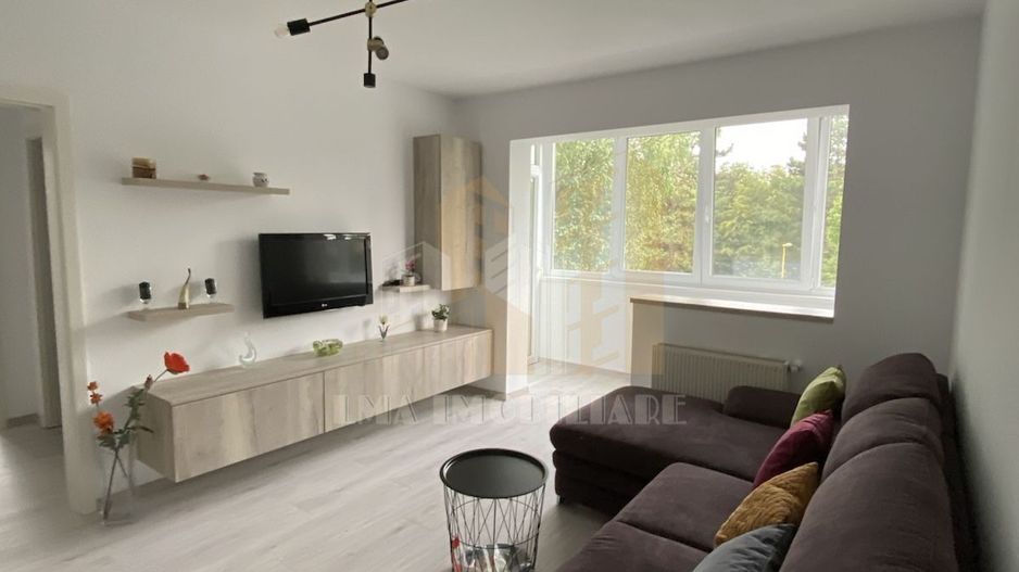 Apartament 2 camere renovat Astra Brasov - Poză 9