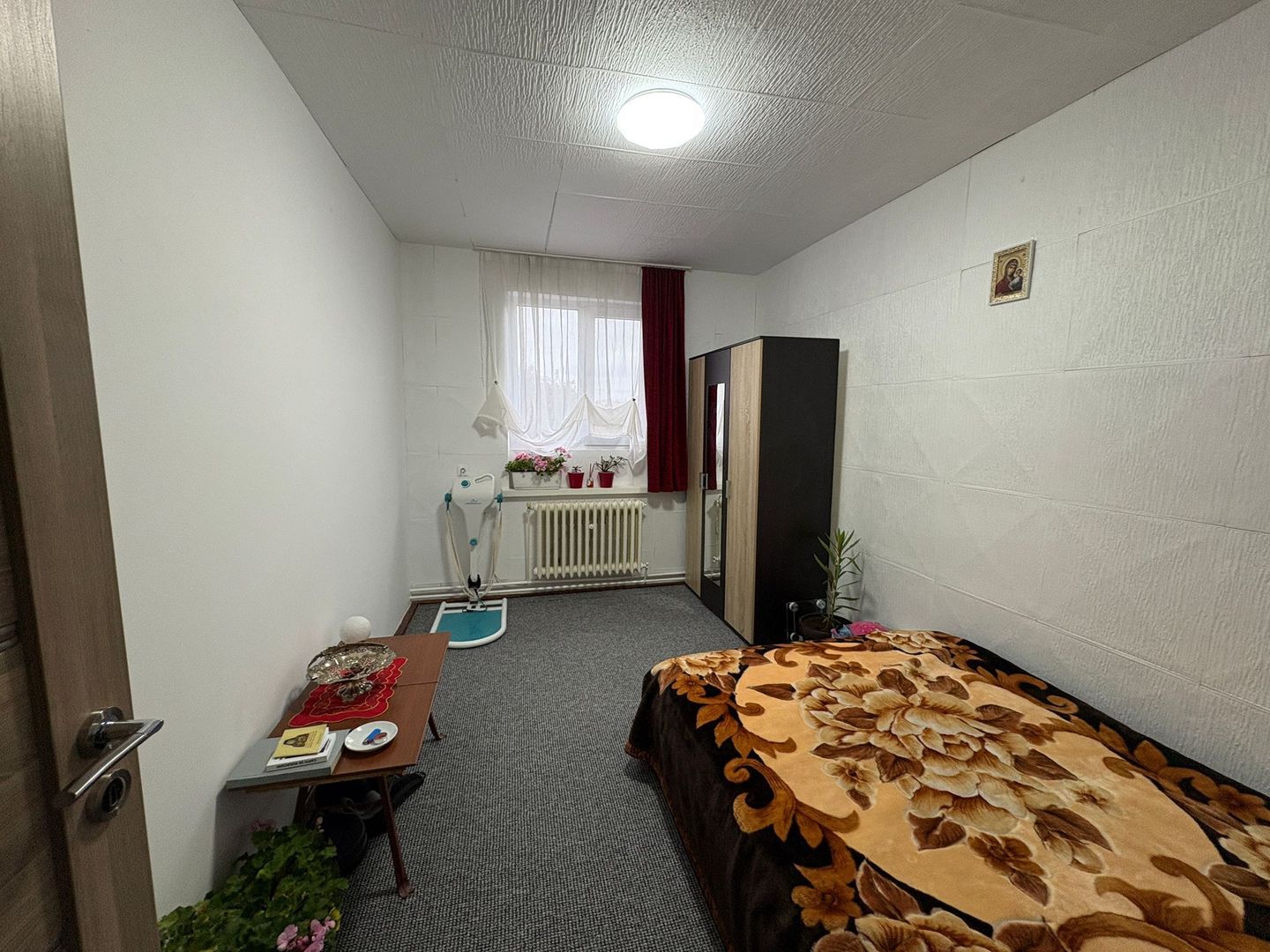 Casa tip duplex - 4 camere, balcon si curte proprie - Zona Lazaret - Poză 23