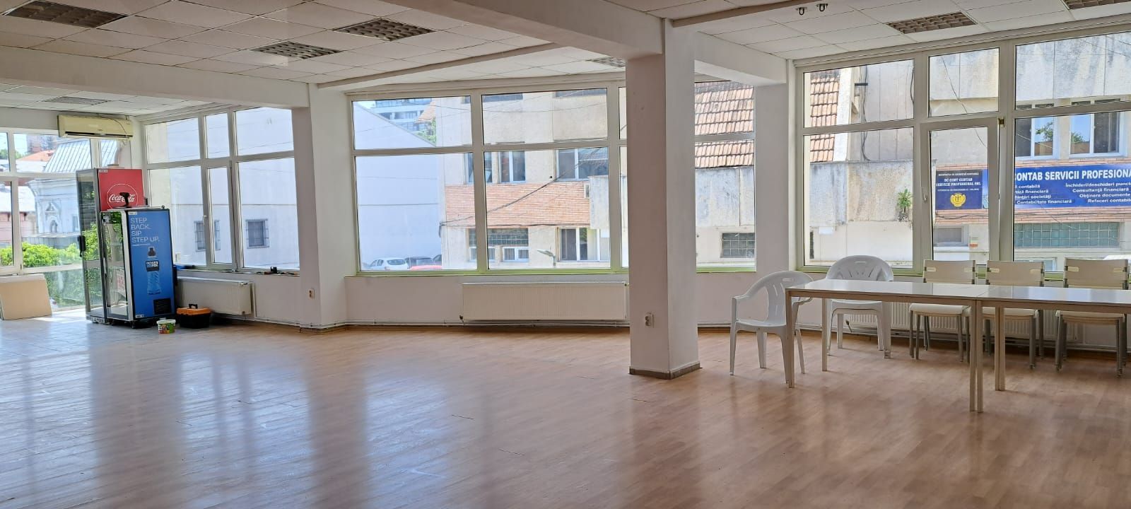 Inchiriere spatiu comercial-sala diverse Centru Pitesti - Poză 10