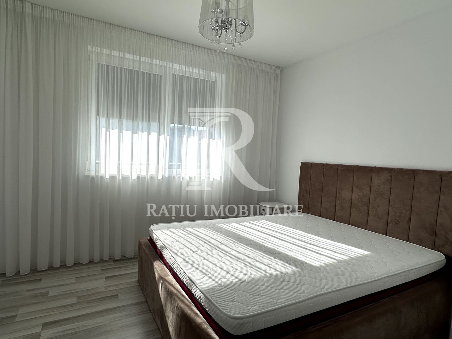 Apartament cu 3 camere de închiriat | Terasa de 33 mp | Calea Aradului - Poză 13