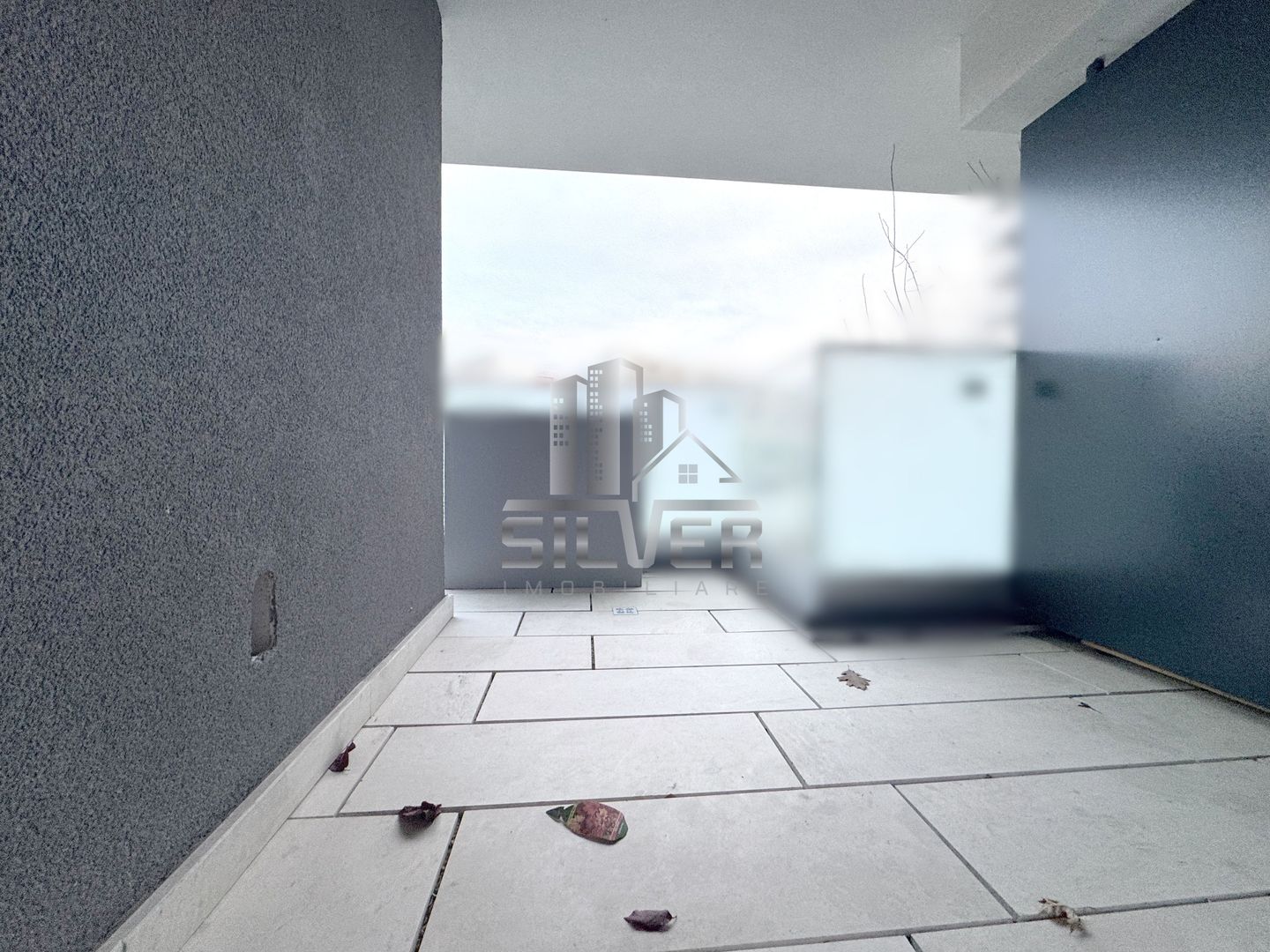 Apartament cu 3 camere/zona Frunzisului/CF. - Poză 1