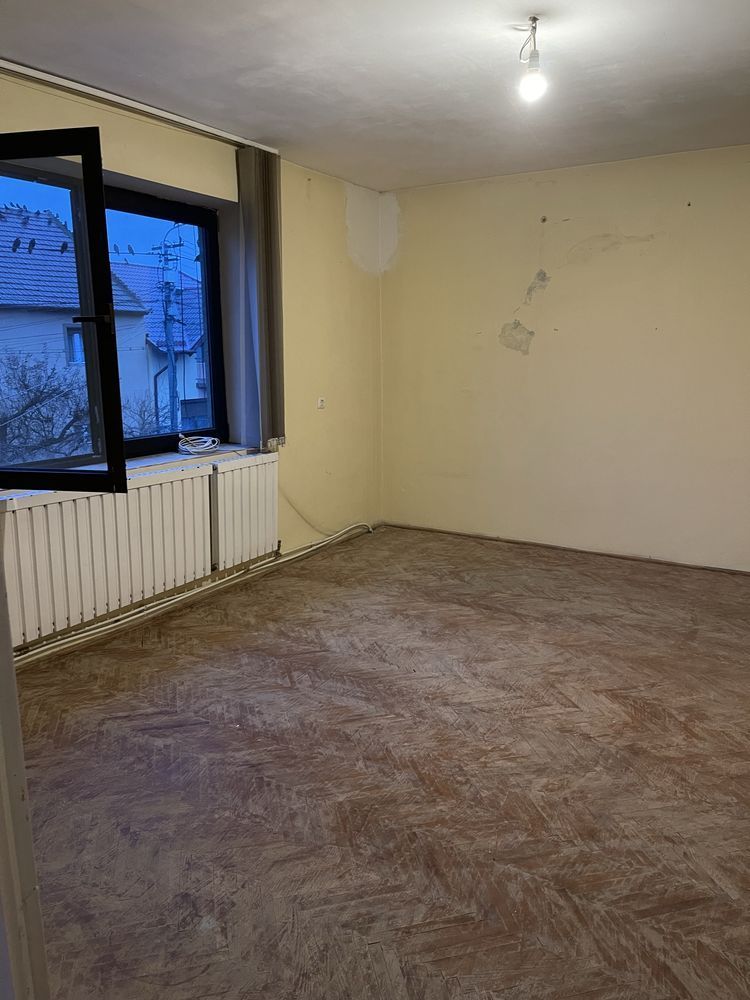 CASǍ DE VÂNZARE în mun. Satu Mare (Zona 14 Mai) - Poză 5