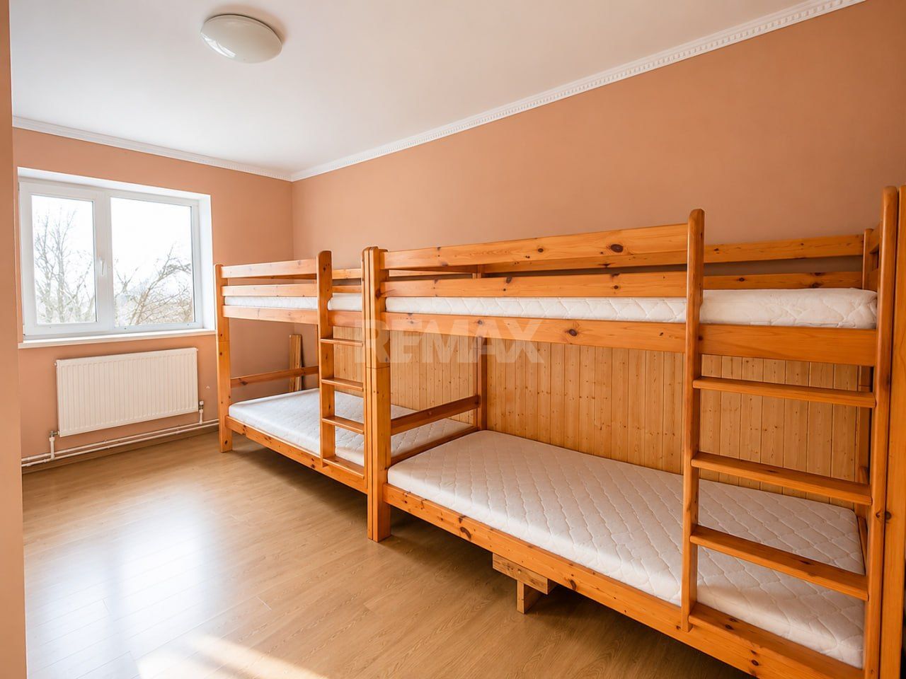 Cahul – Casă 3 Camere + Living | 139 m² | Teren 7.7 ari + Garaj | 89.900 € - Poză 14