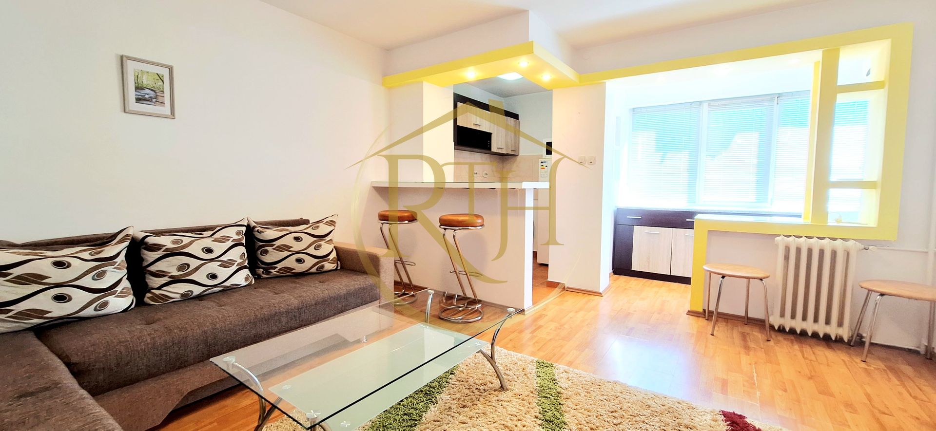 Oferim spre inchiriere apartament 1 camera,Circumvalatiunii,vis-a-vis de GymOne - Poză 5