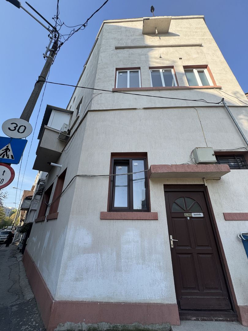 Garsoniera | Unirii |- Gata de mutat-creditabile - Poză 9