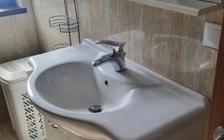 Apartament 3 camere, 70mp, intermediar, garaj, zona Intre Lacuri - Poză 13