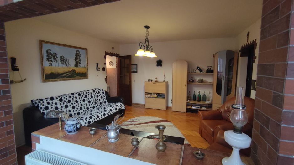 Mobilat și utilat | Etaj 3/4 | 53 mp utili + balcon | Zonă liniștită Dâmbovița - Poză 1